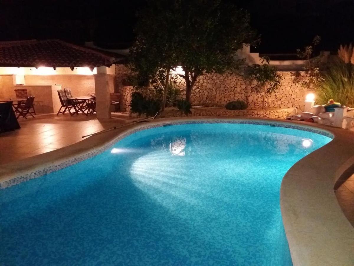 Belucra,10p,seaview,jacuzzi,pool Willa